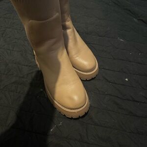 Size 8 Tan Boots